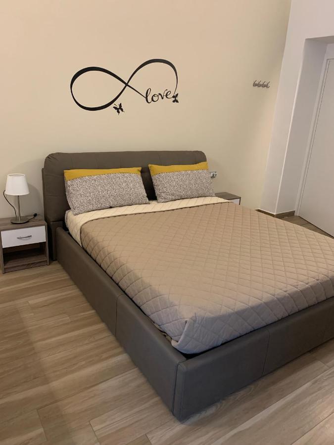 B&B Piano Romano -Con Parcheggio Privato Gratuito- Foggia Exterior foto